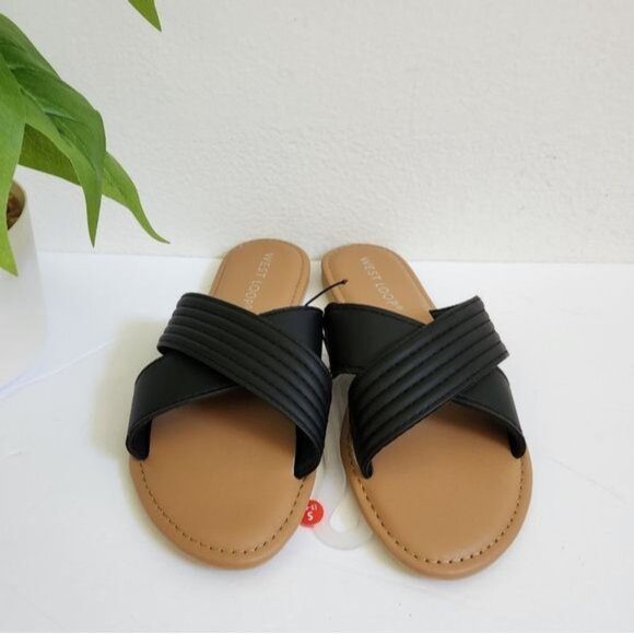 West Loop Cross Strap Black Sandals Size S 5/6 - Picture 4 of 8